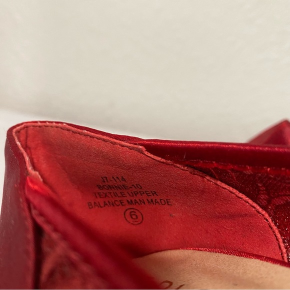 Red Lace Heels - Picture 6 of 9
